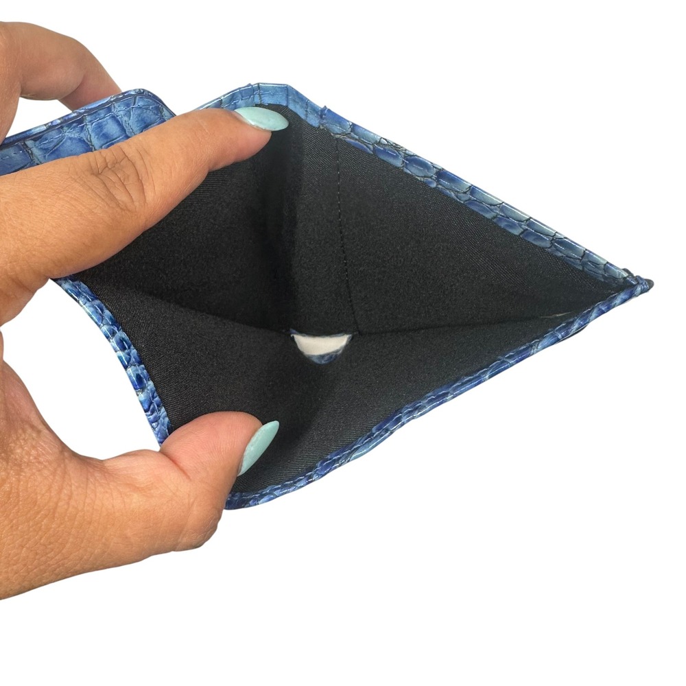 Brahmin Blue Croc Embossed Leather Trifold Wallet Clutch Coin Pouch Tear - Picture 6 of 7